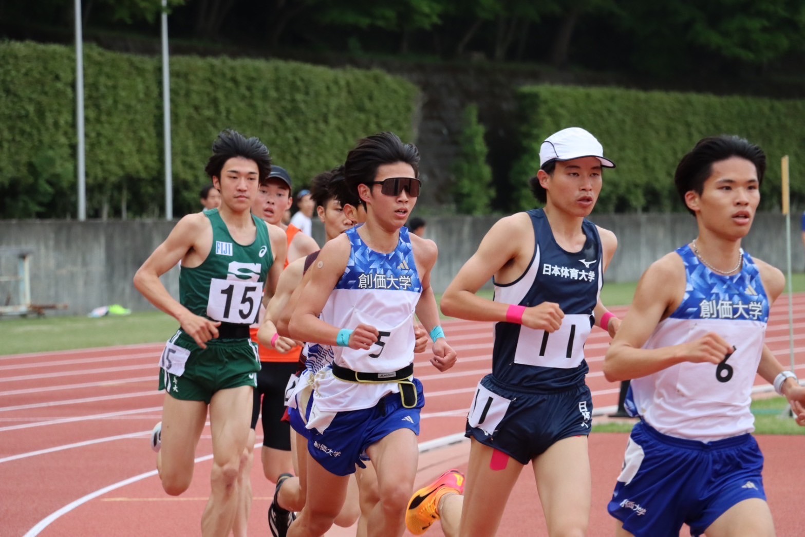 法政大学陸上競技部の公式ランニングシャツ おもた